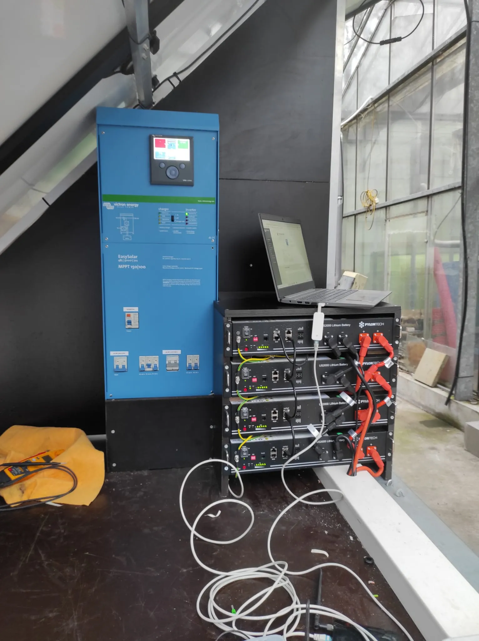 Prime, subside, avantage fiscal panneaux photovoltaïques, batterie et bornes de recharge (10/12/2021)