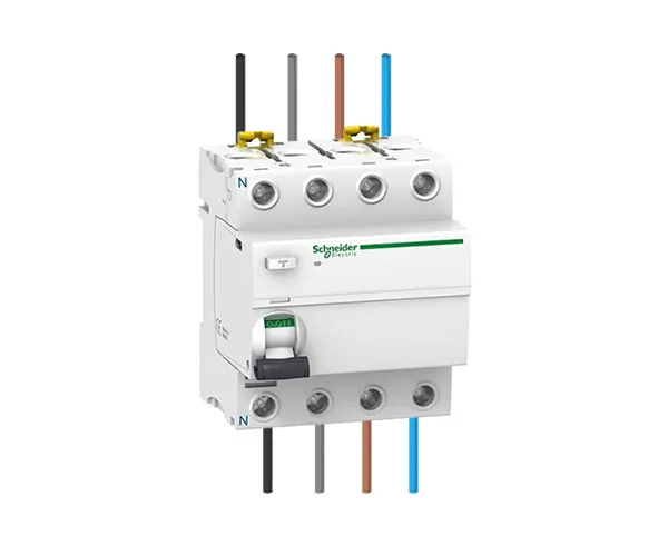 Est-ce que je peux être complètement autonome ? Soit me déconnecter totalement du réseau de distribution (Îlotage) ?